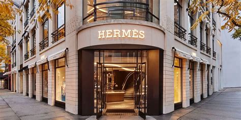 hermes oak street chicago